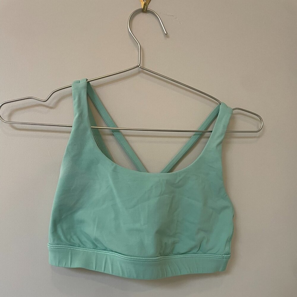Lululemon Sports Bra (Size 4)
